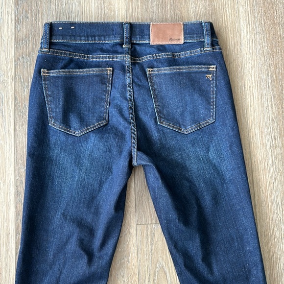 Women’s Lowrise Madewell Skinny Skinny Dark Wash Jean • size 26 - Picture 8 of 11
